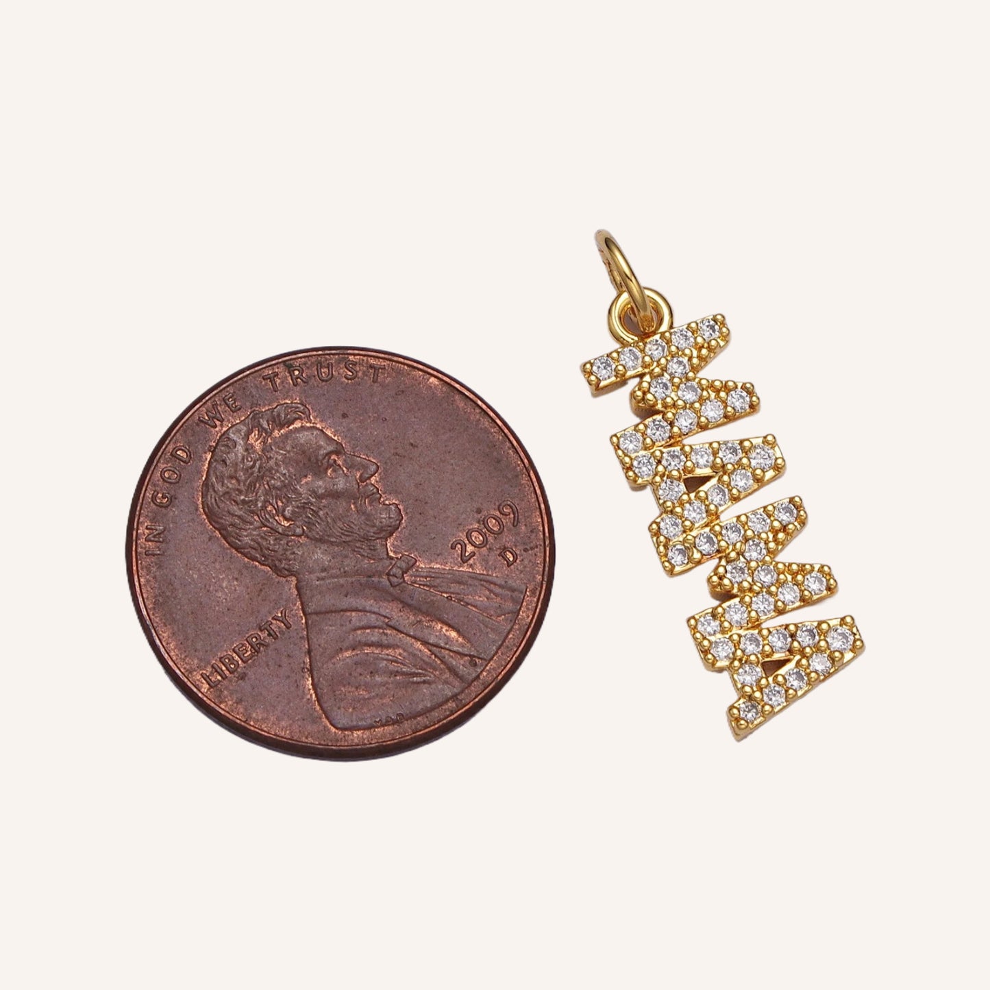 Mama Dainty Charm