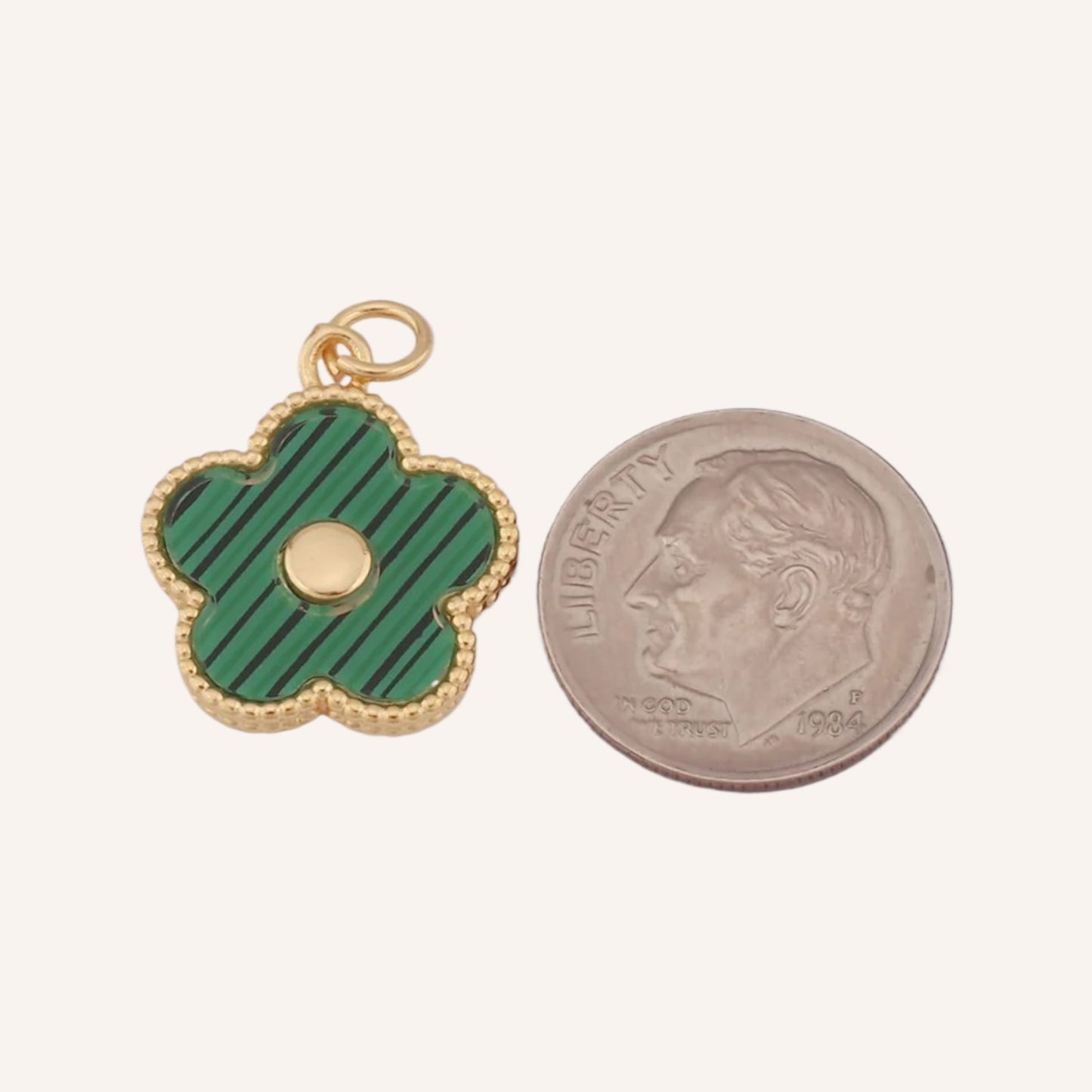 Mini Enamel Daisy